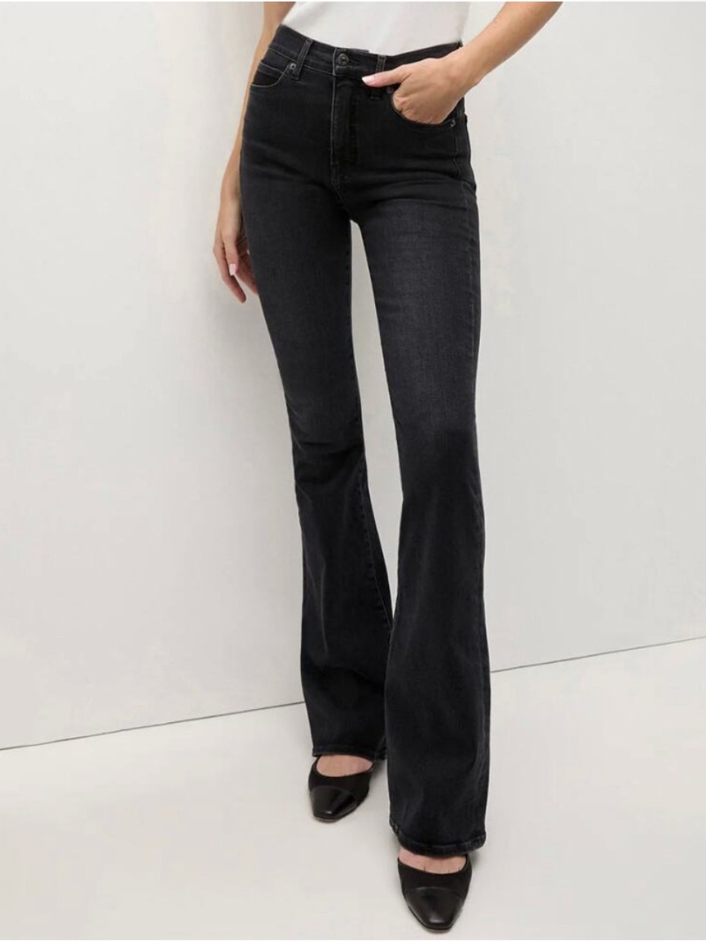 Veronica Beard Beverly Skinny Flare Jeans Washed Onyx Size 29 (27 inseam)